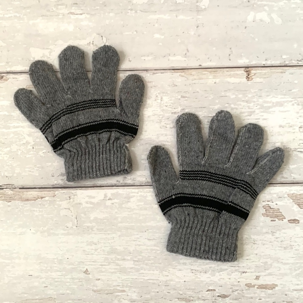 L.L. Bean Kids Wool Blend Mittens Winter Grey Gloves Boys Gray Fits 2-5 yrs NEW